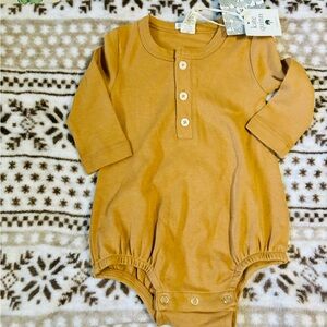 Kate Quinn light brown long sleeve bubble romper 6/12